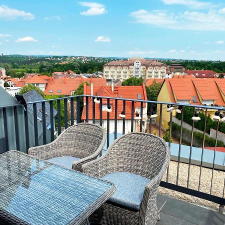 Panorama View Apartment In City Center Hévíz Exterior foto