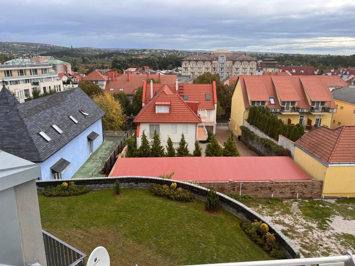 Panorama View Apartment In City Center Hévíz Exterior foto